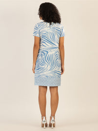 Mint & Mia Kurzes bedrucktes Kleid mit Zebraprint und Bordüre | creme-hellblau
