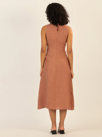 Mint & Mia Langes Leinen Kleid mit Rundhalsausschnitt | terrakotta