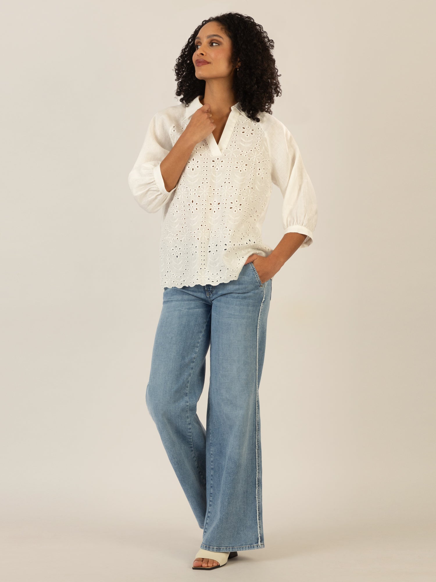 Mint & Mia Tunika mit Lochspitze mit Lochstickerei und 3/4-Ärmeln | creme