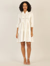 Mint & Mia Kurzes Leinen Kleid mit Biesen und Volantstufen | creme