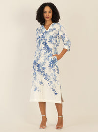 Mint & Mia Langes Tunika Leinen Kleid mit botanischem Print | creme-hellblau