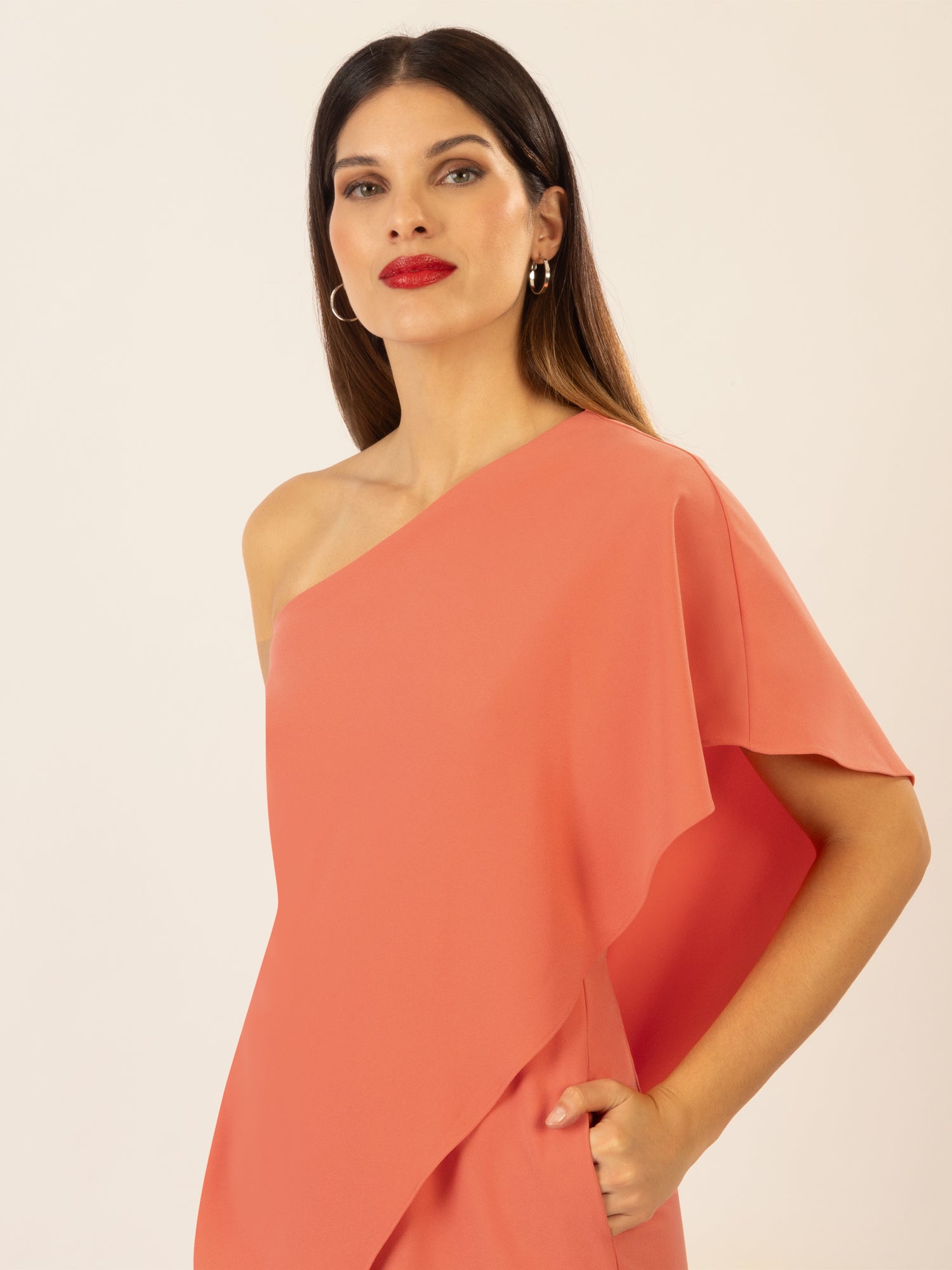APART One-Shoulder Overall aus einer leicht körnigen Ware | koralle