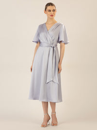 APART Midi-Satinkleid us mattschimmerndem Satin | hellblau