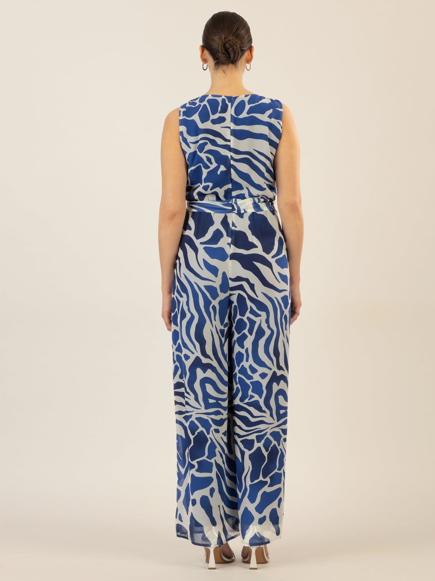APART Chiffonoverall aus weichem Chiffon mit Allover-Print | royalblau-creme