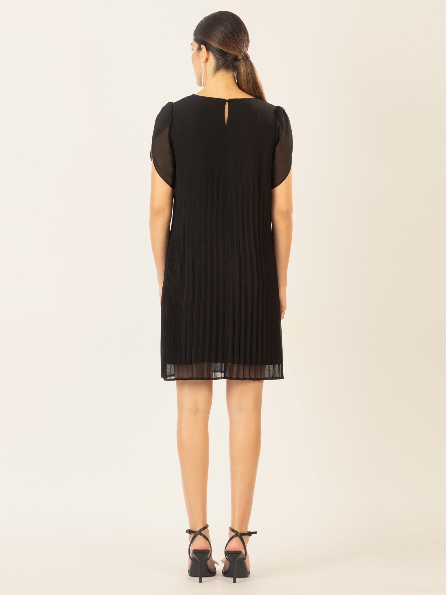 APART Chiffonkleid aus einem leicht körnigen Georgette | schwarz