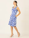 APART kurzes Kleid aus Jersey-Stoff, allover mit grafischem Print | royalblau-creme