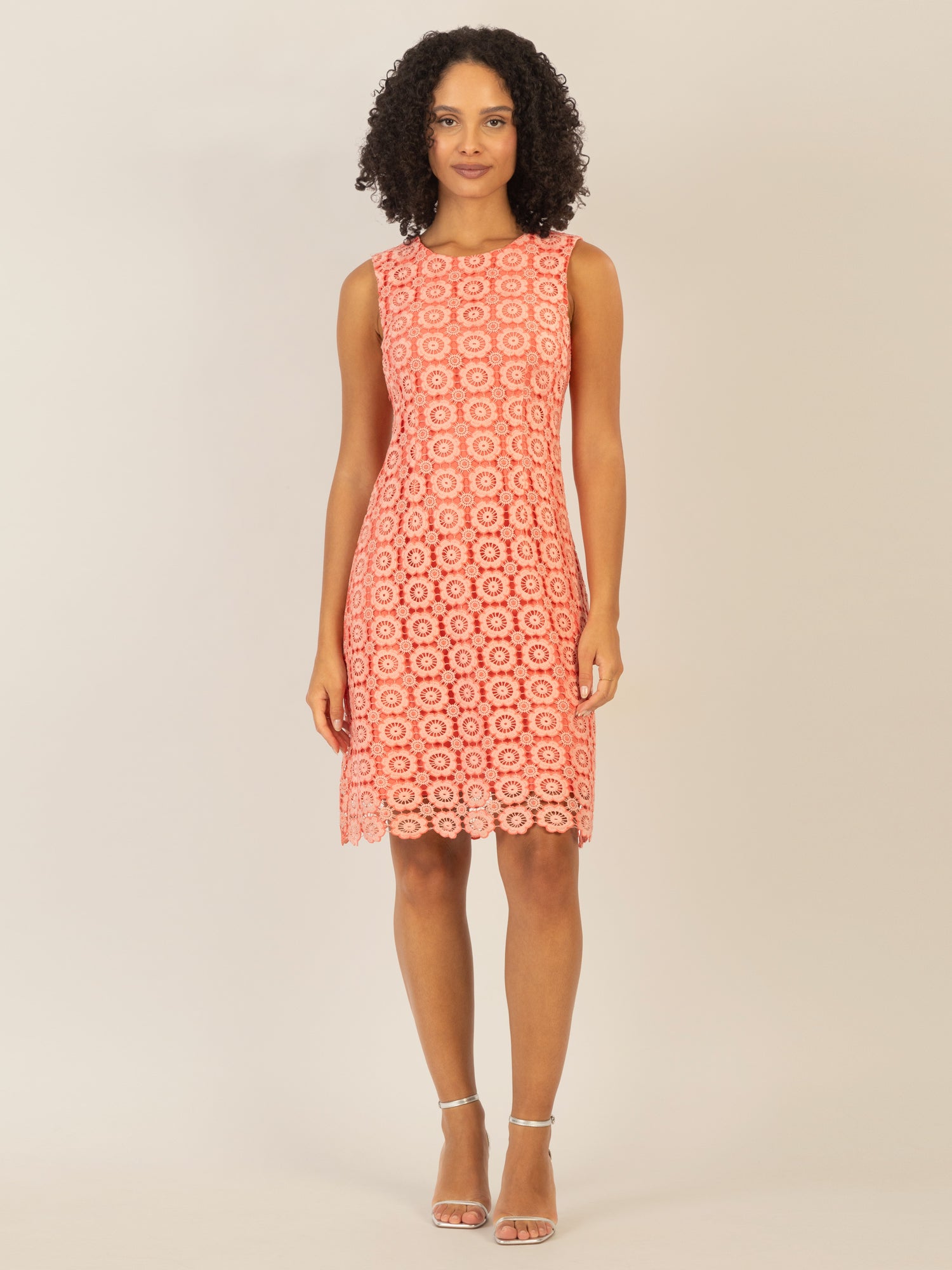 APART Spitzenkleid in leichter A- Form aus Blüten Spitze | koralle-multicolor