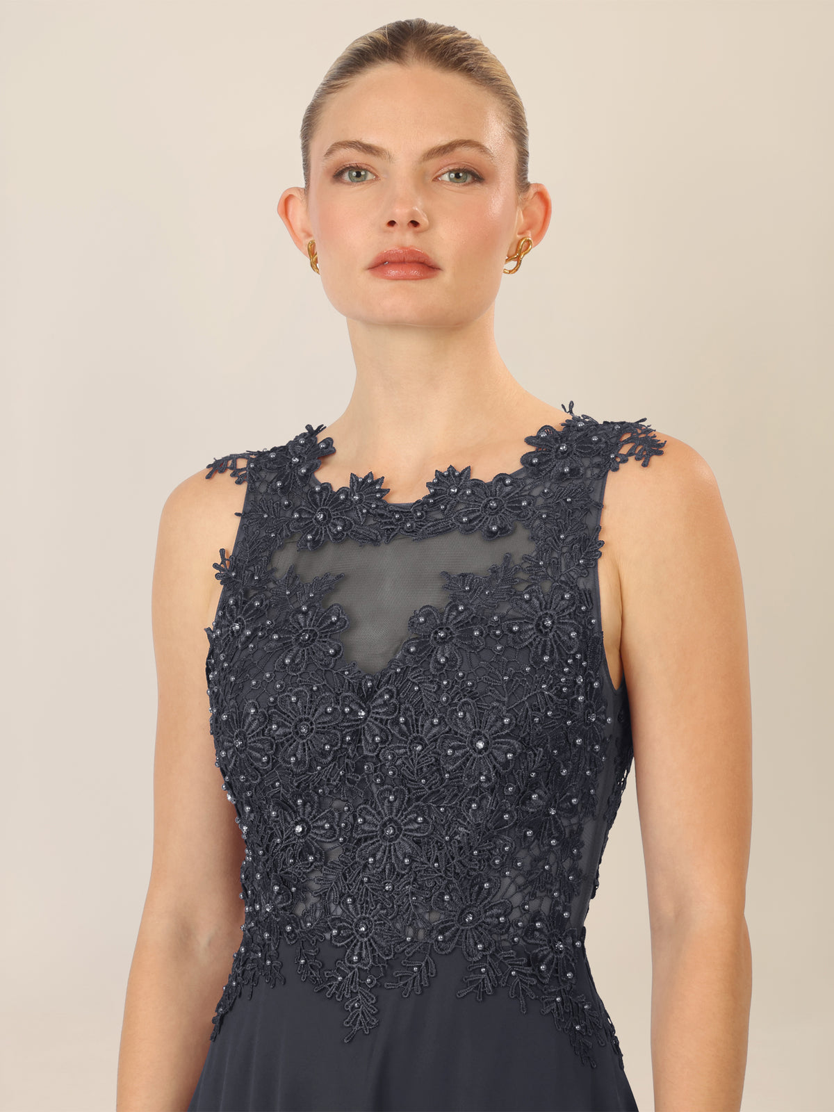APART Abendkleid mit floraler Spitze und Tüll-Einsatz | nachtblau