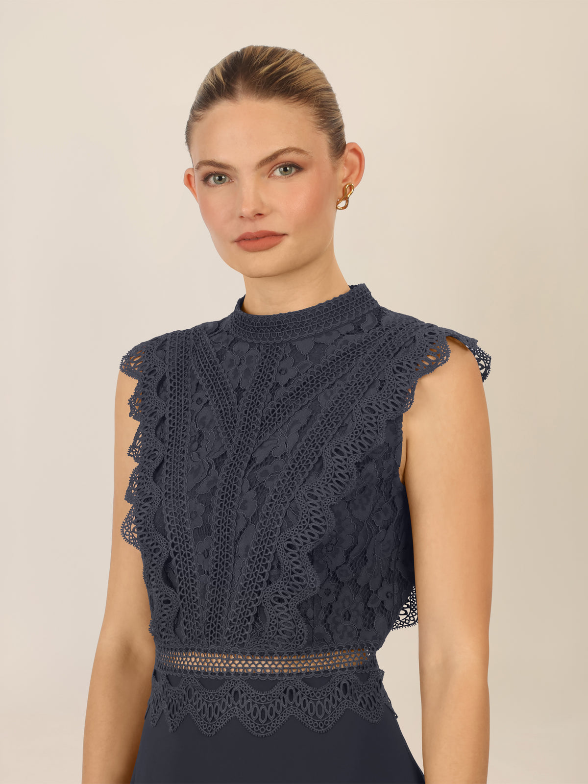 APART Abendkleid mit Spitze und transparentem Rückenteil | nachtblau