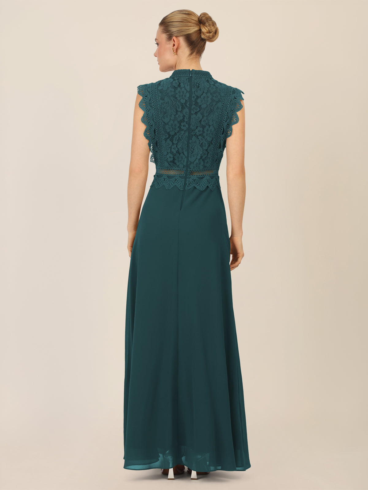 APART Abendkleid mit Spitze und transparentem Rückenteil | dunkelgrün