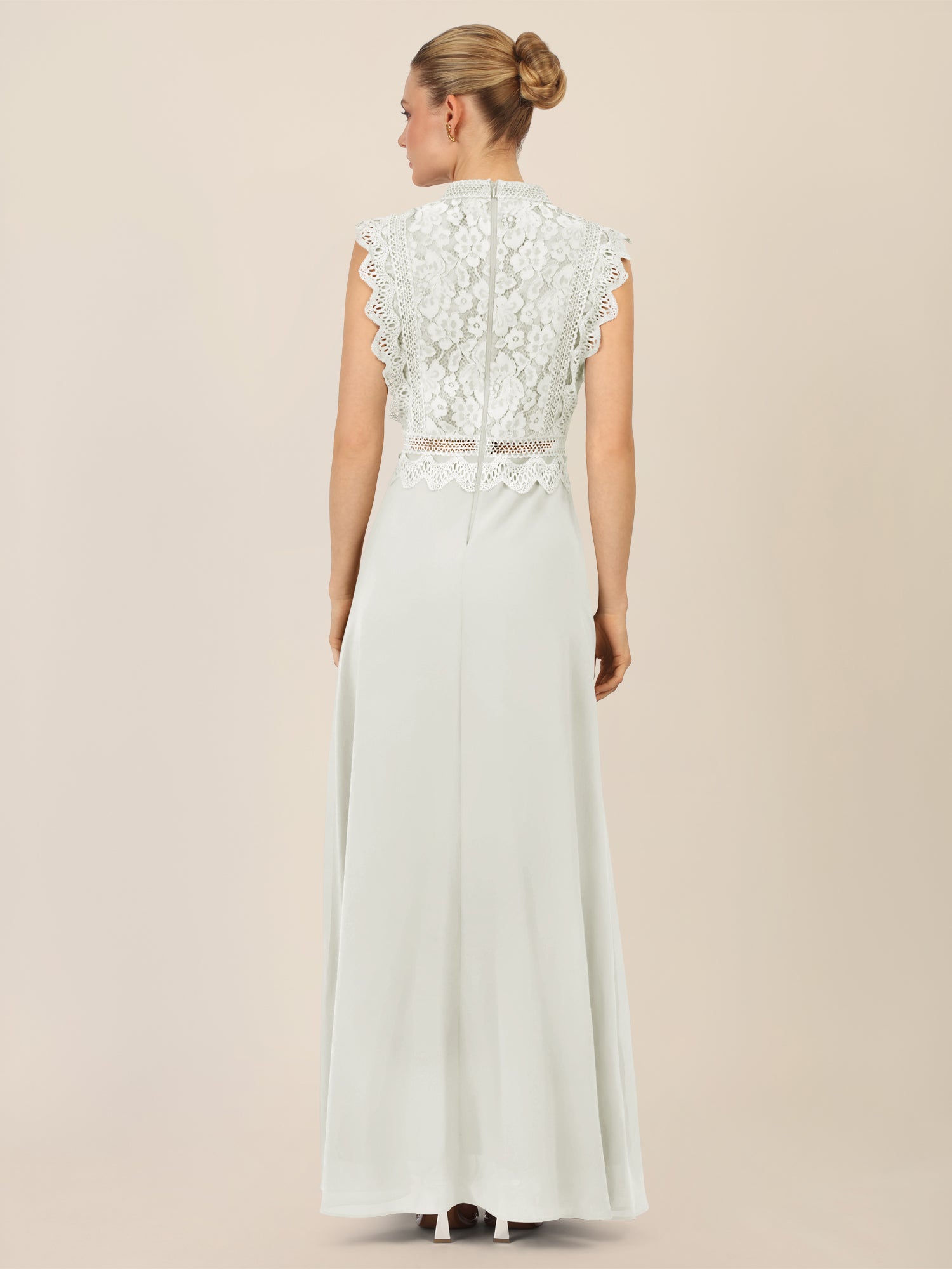 APART Abendkleid mit Spitze und transparentem Rückenteil | creme
