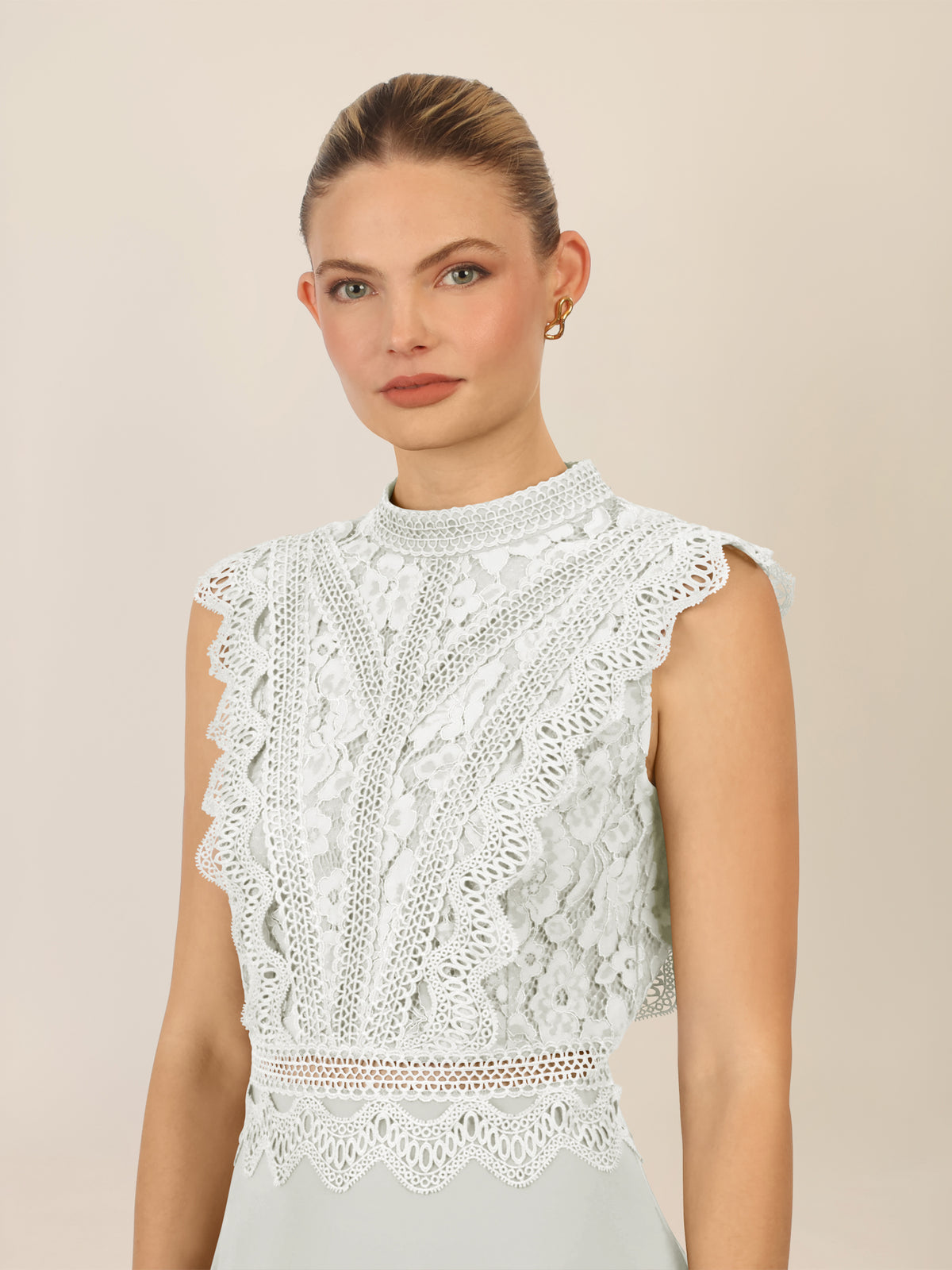 APART Abendkleid mit Spitze und transparentem Rückenteil | creme