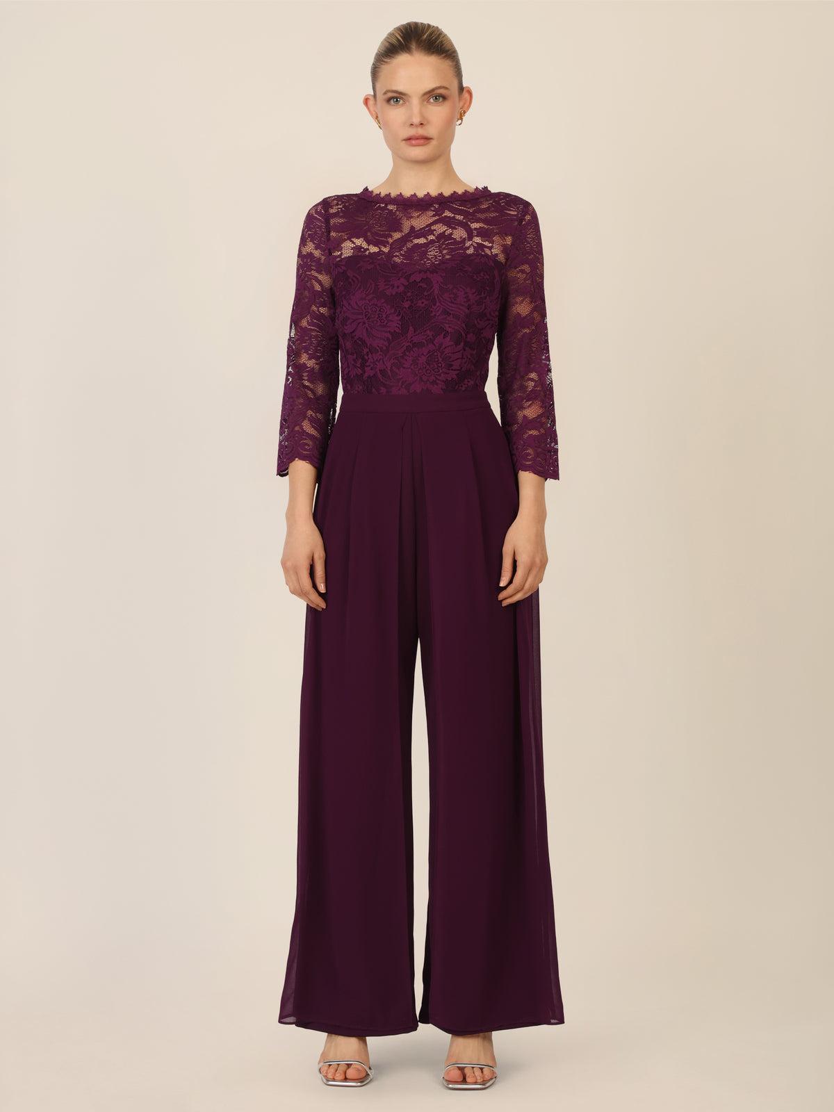 APART Abendoverall mit Spitzentop und weitem Bein | dunkel lila