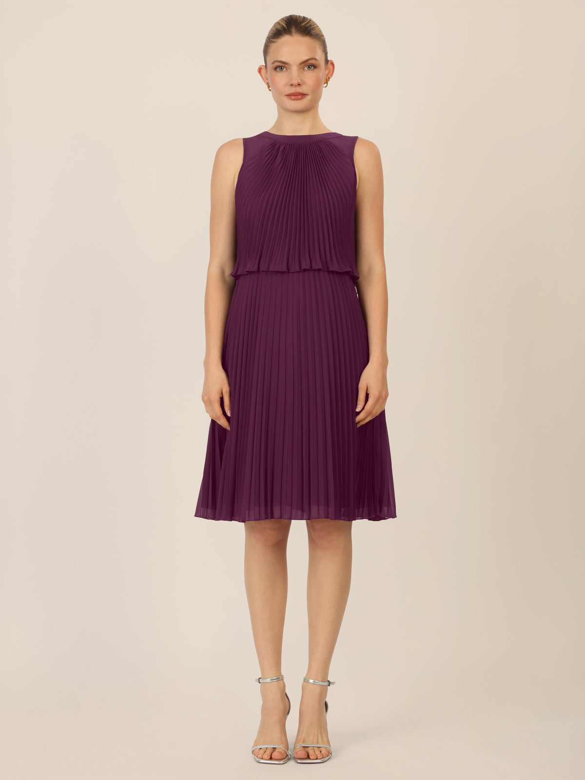APART Chiffonkleid in Midilänge mit Lagenoptik | dunkel lila