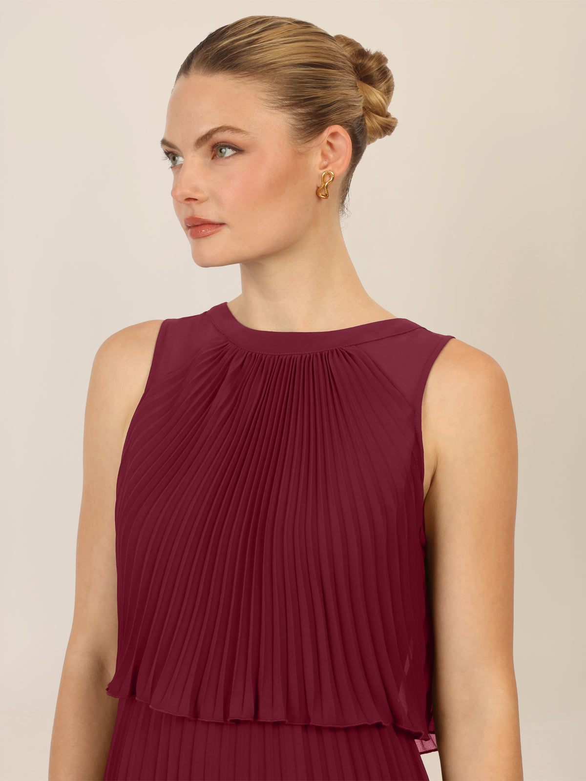 APART Chiffonkleid in Midilänge mit Lagenoptik | bordeauxrot