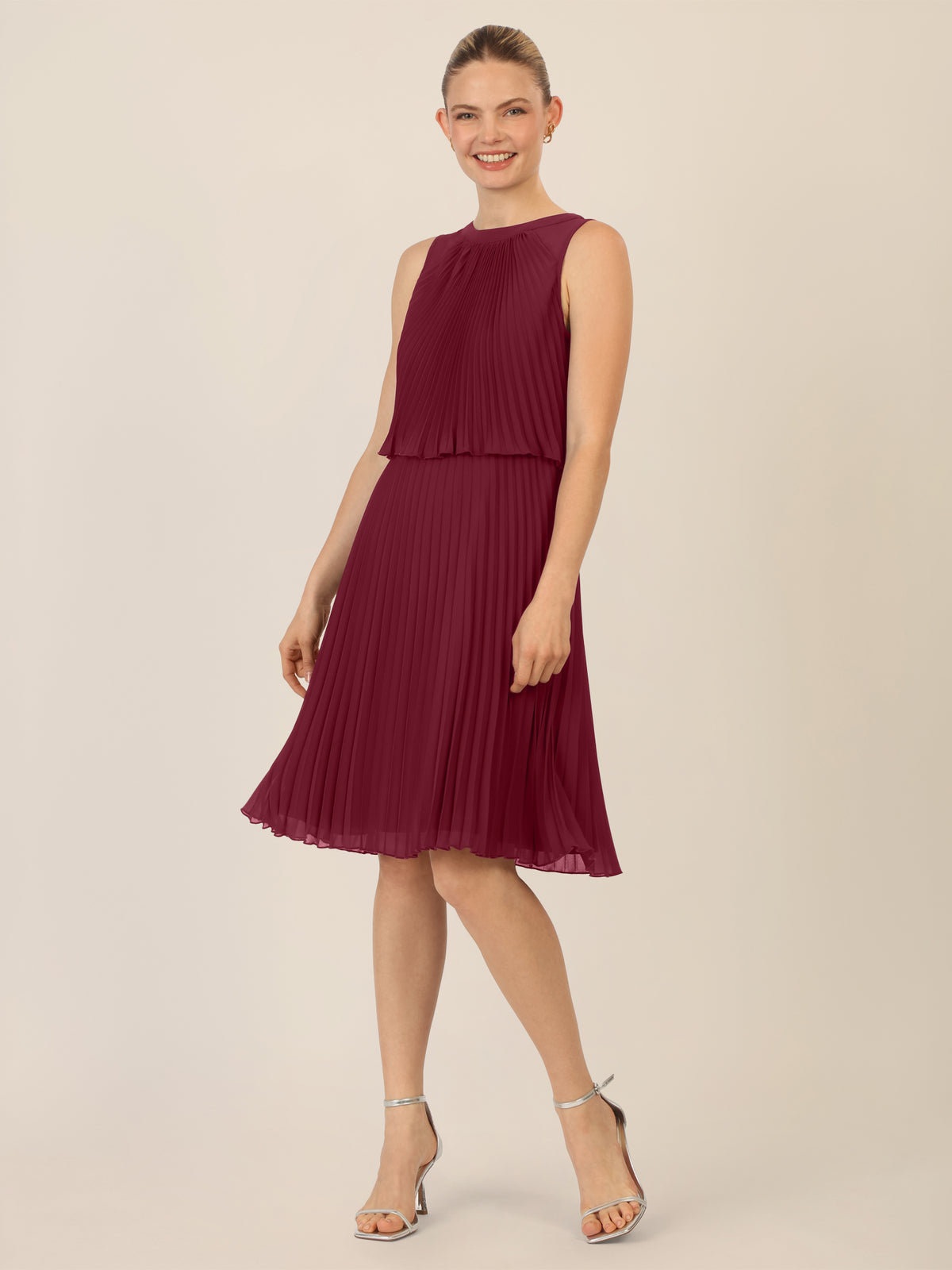 APART Chiffonkleid in Midilänge mit Lagenoptik | bordeauxrot