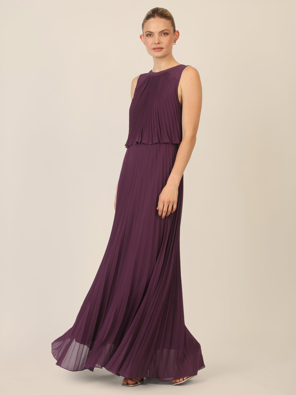 APART Abendkleid mit Plisseefalten und Lagenoptik | dunkel lila