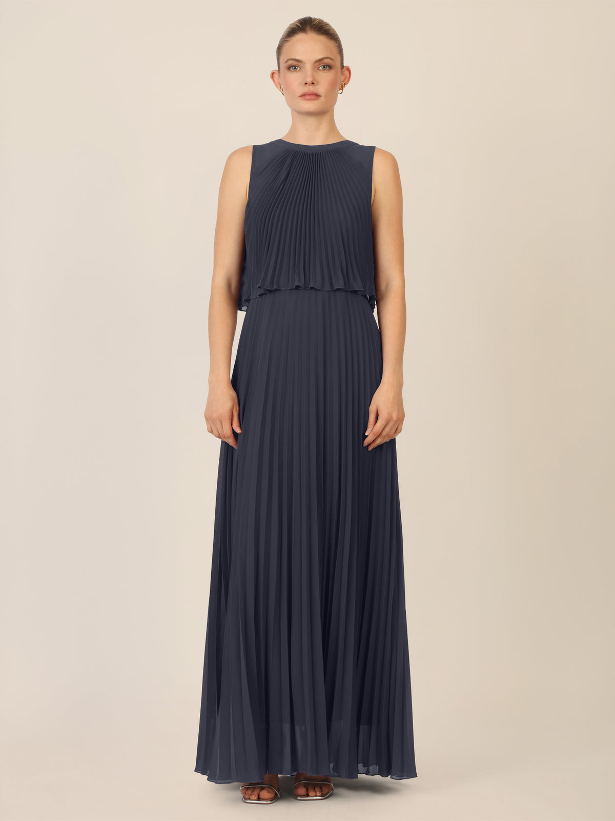 APART Abendkleid mit Plisseefalten und Lagenoptik | nachtblau