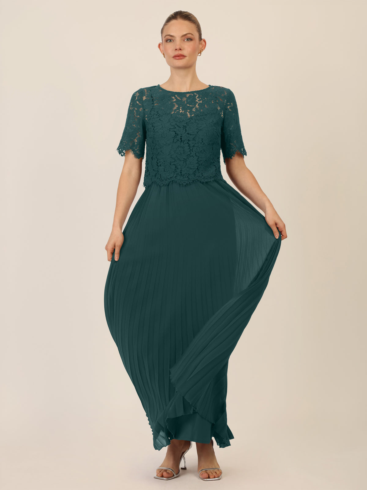 APART Abendkleid mit Spitzenjacke mit Spitzenoberteil und Plisseerock | dunkelgrün