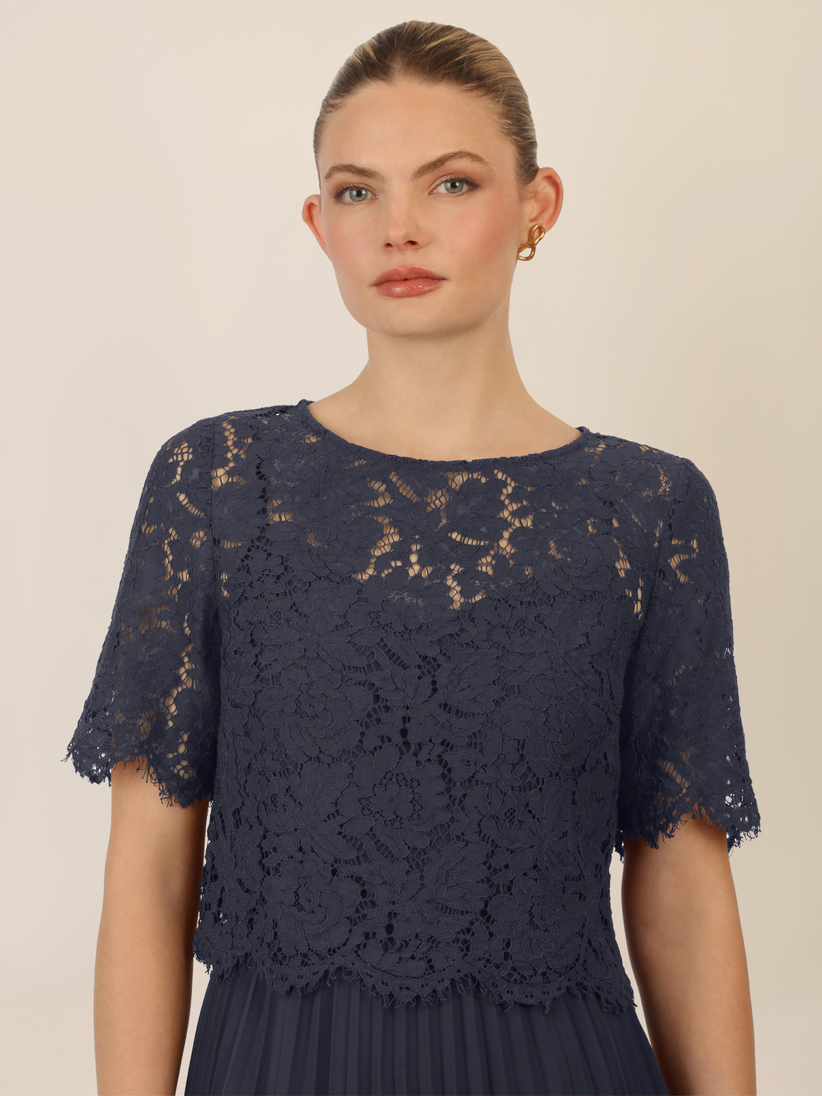 APART Abendkleid mit Spitzenjacke mit Spitzenoberteil und Plisseerock | nachtblau
