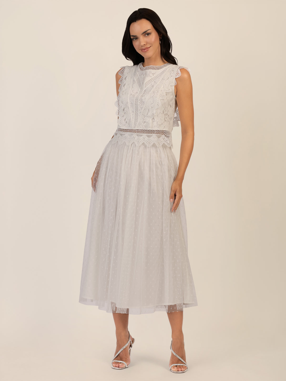APART Spitzentop mit Spitzenkragen und Reißverschluss | creme
