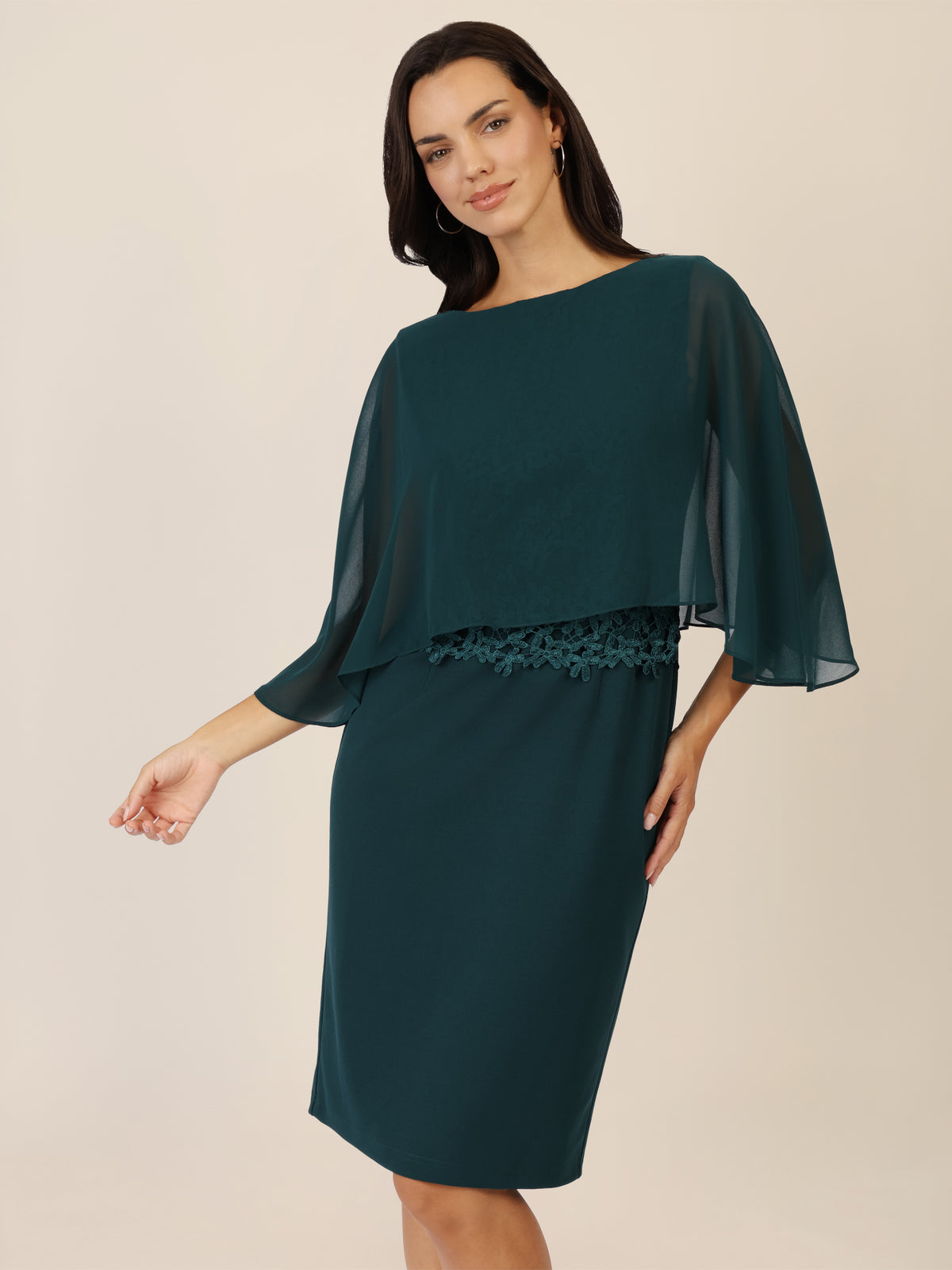 APART Kleid mit Chiffoncape in Lagenoptik mit Spitzenborte | dunkelgrün