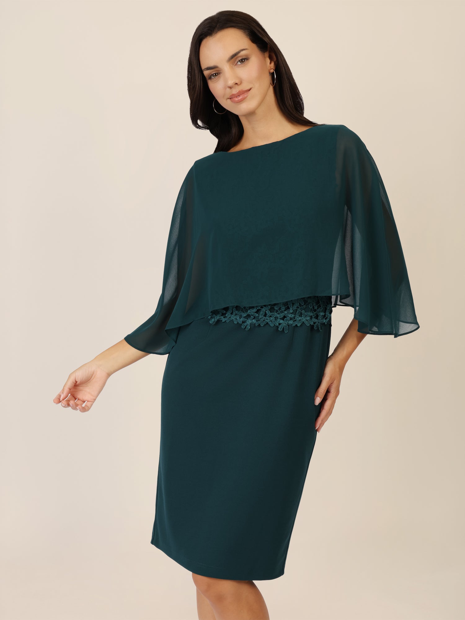APART Kleid mit Chiffoncape in Lagenoptik mit Spitzenborte | dunkelgrün