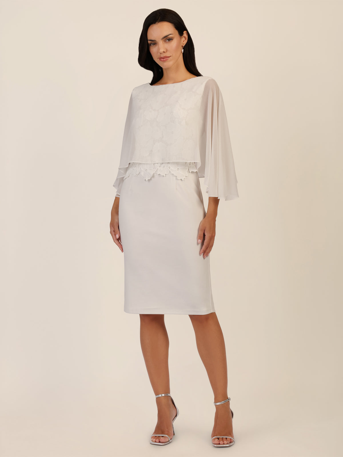 APART Kleid mit Chiffoncape in Lagenoptik mit Spitzenborte | creme