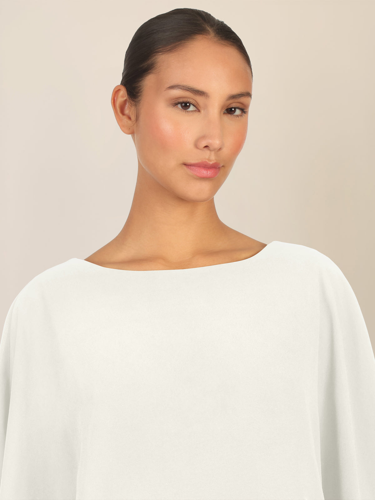APART Kleid mit Chiffoncape in Lagenoptik mit Spitzenborte | creme