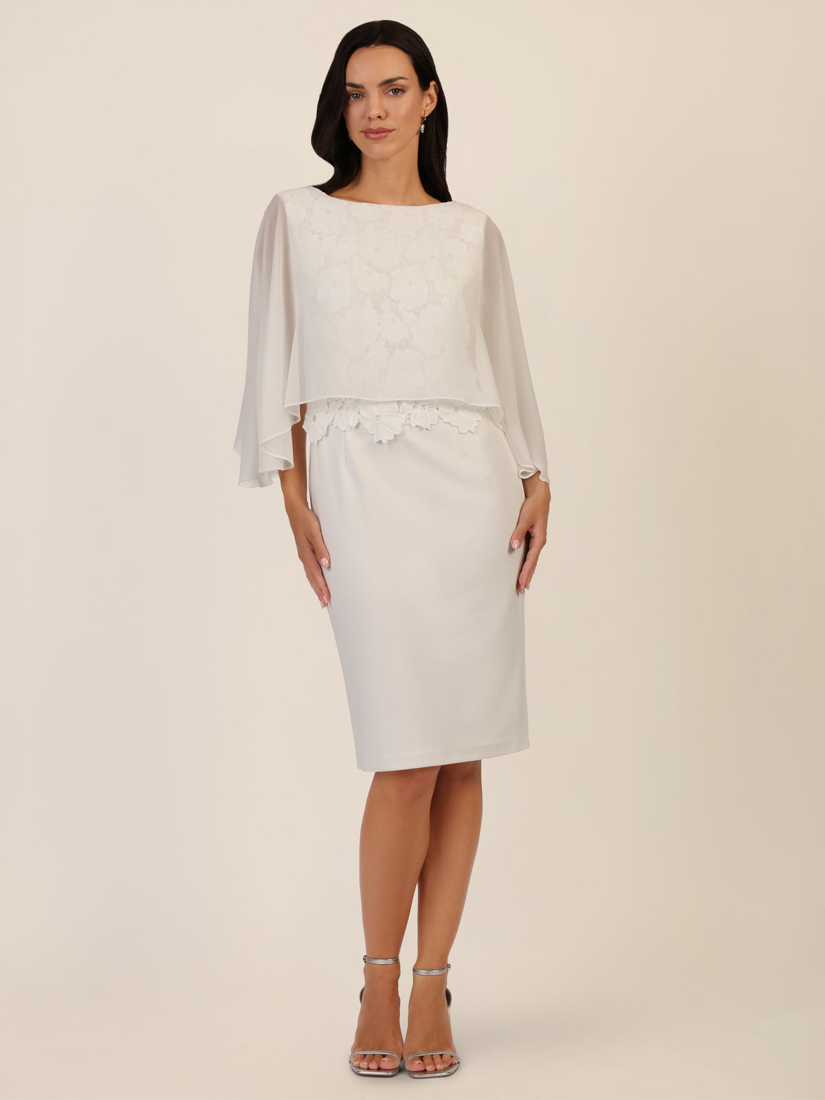 APART Kleid mit Chiffoncape in Lagenoptik mit Spitzenborte | creme