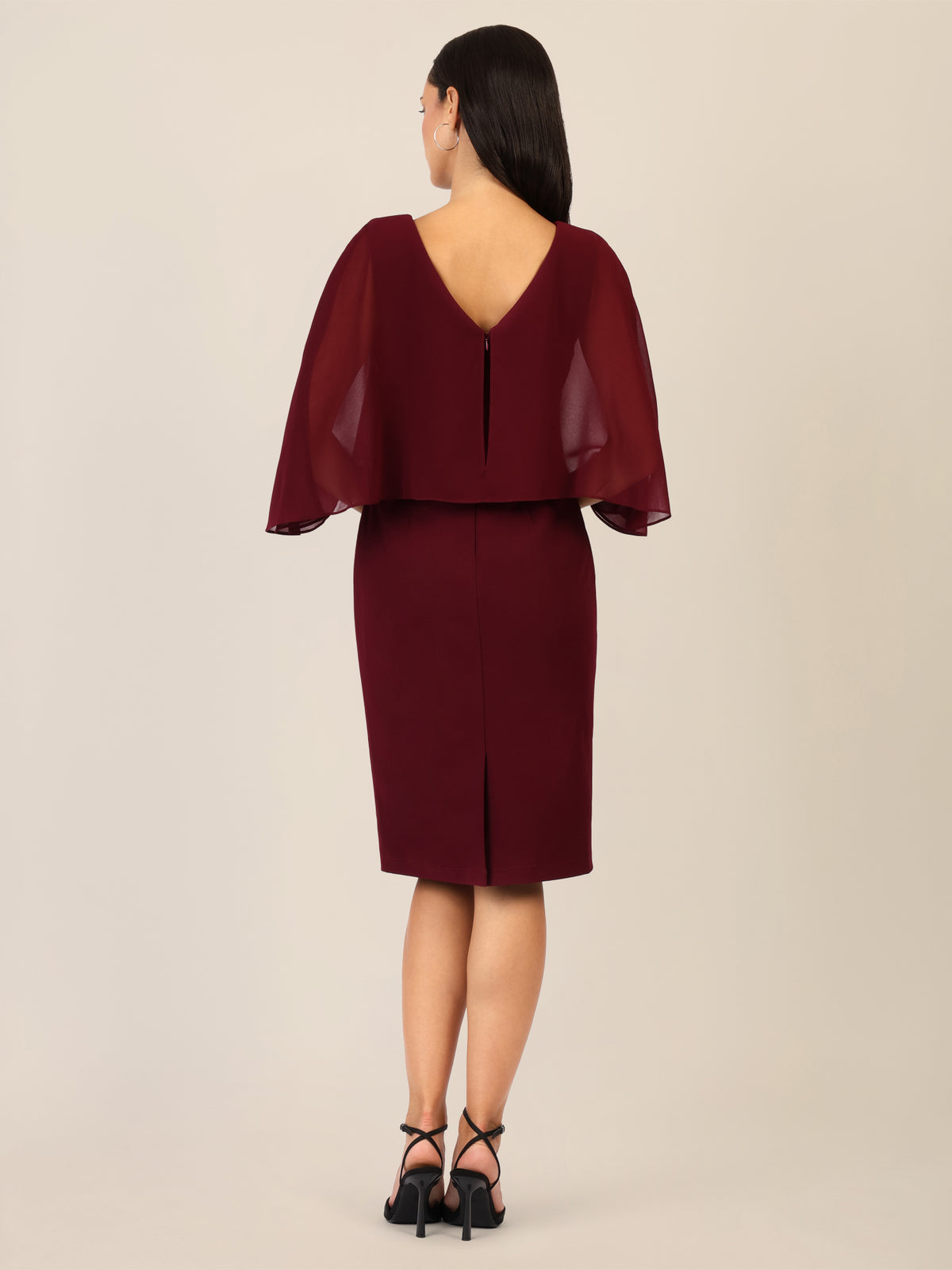 APART Kleid mit Chiffoncape in Lagenoptik mit Spitzenborte | bordeauxrot