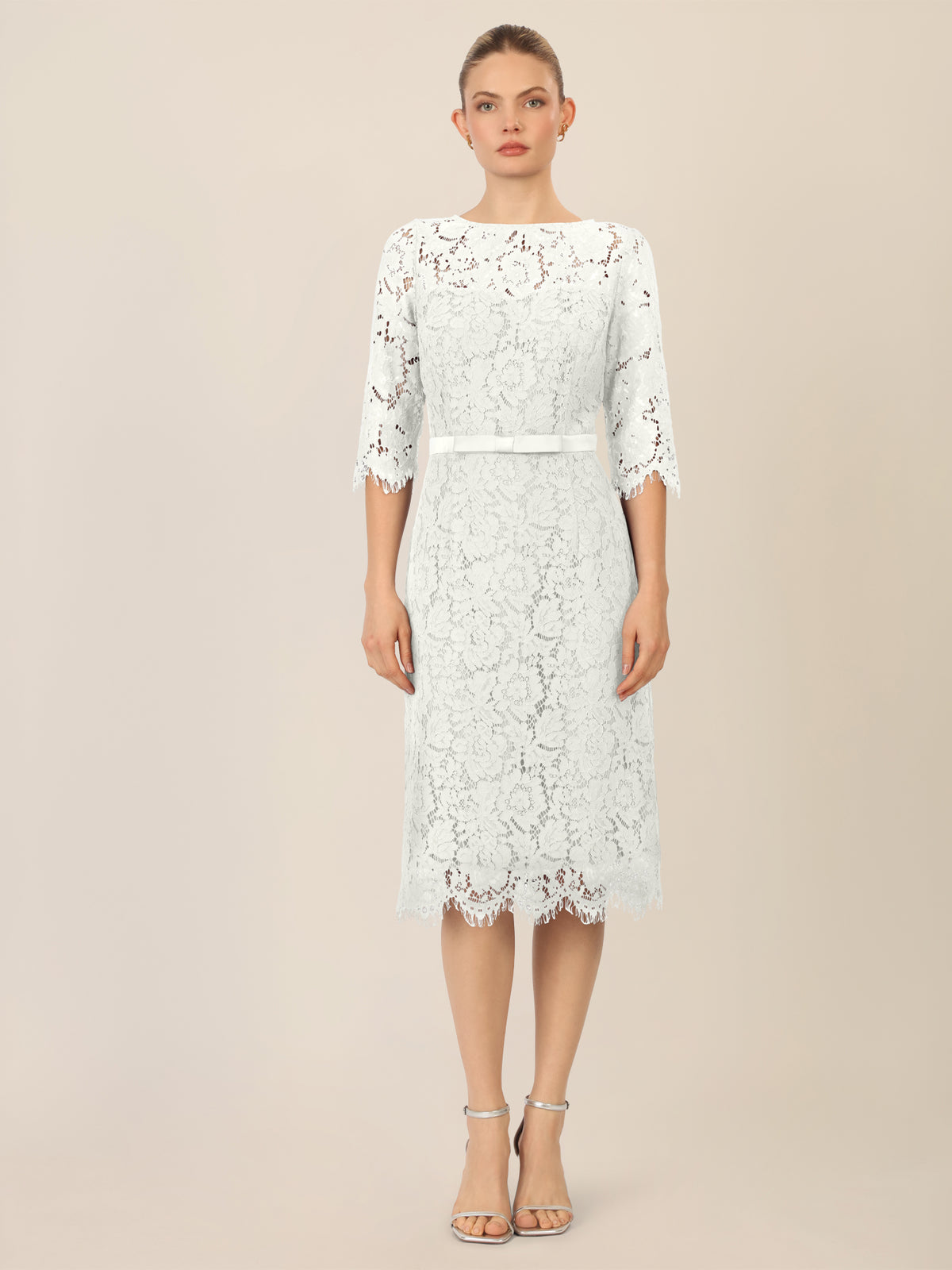 APART Spitzenkleid mit Schleifen-Gürtel | creme