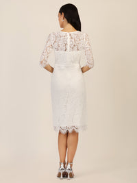 APART Spitzenkleid mit Schleifen-Gürtel | creme