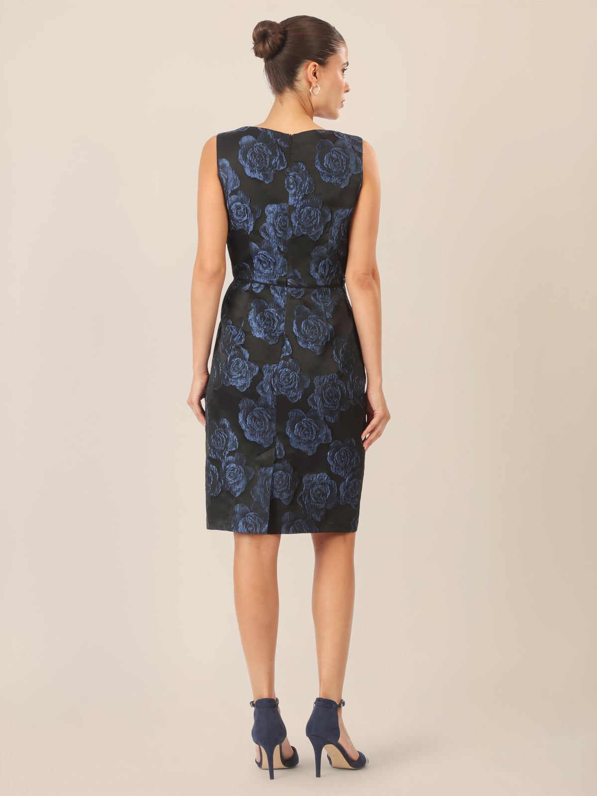 APART Jacquardkleid mit floralen Strukturen | schwarz-nachtblau