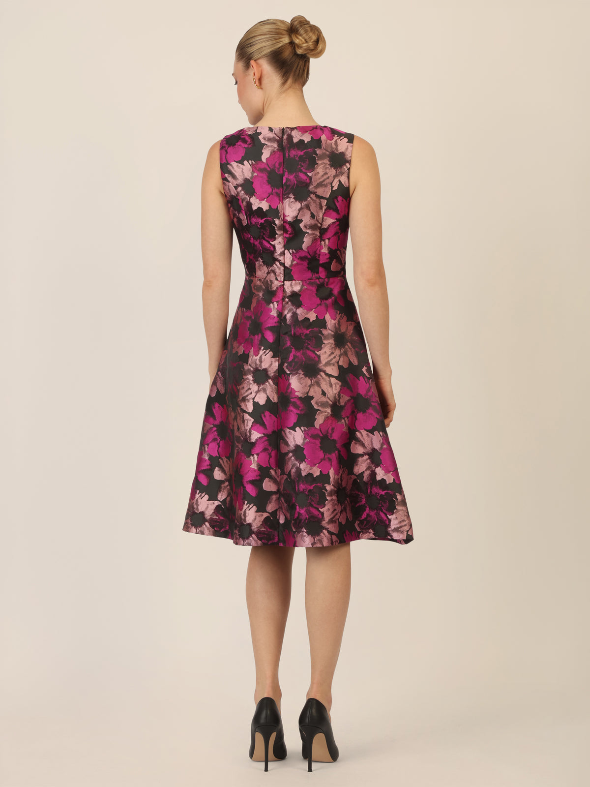 APART Jacquardkleid mit floralem Muster | schwarz-multicolor