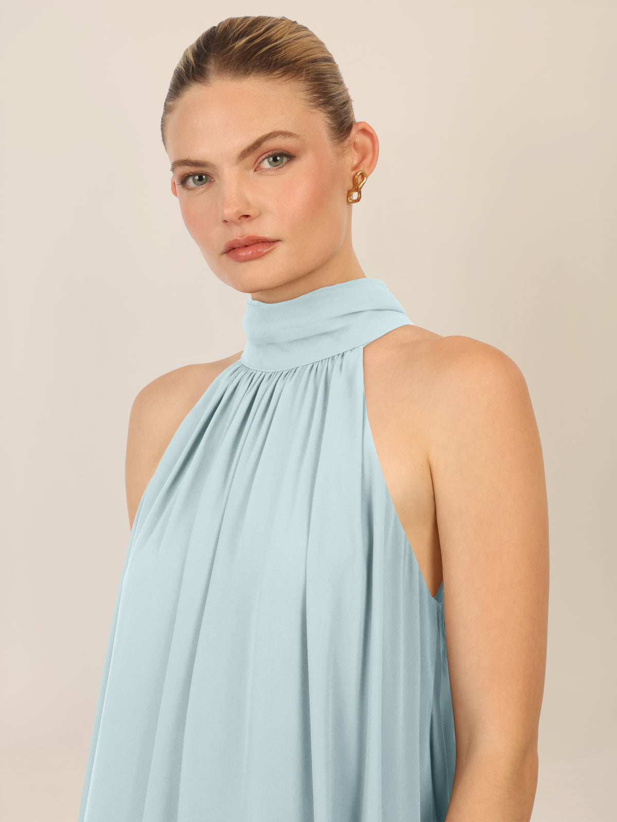 APART Chiffonkleid mit Volantsaum | hellblau