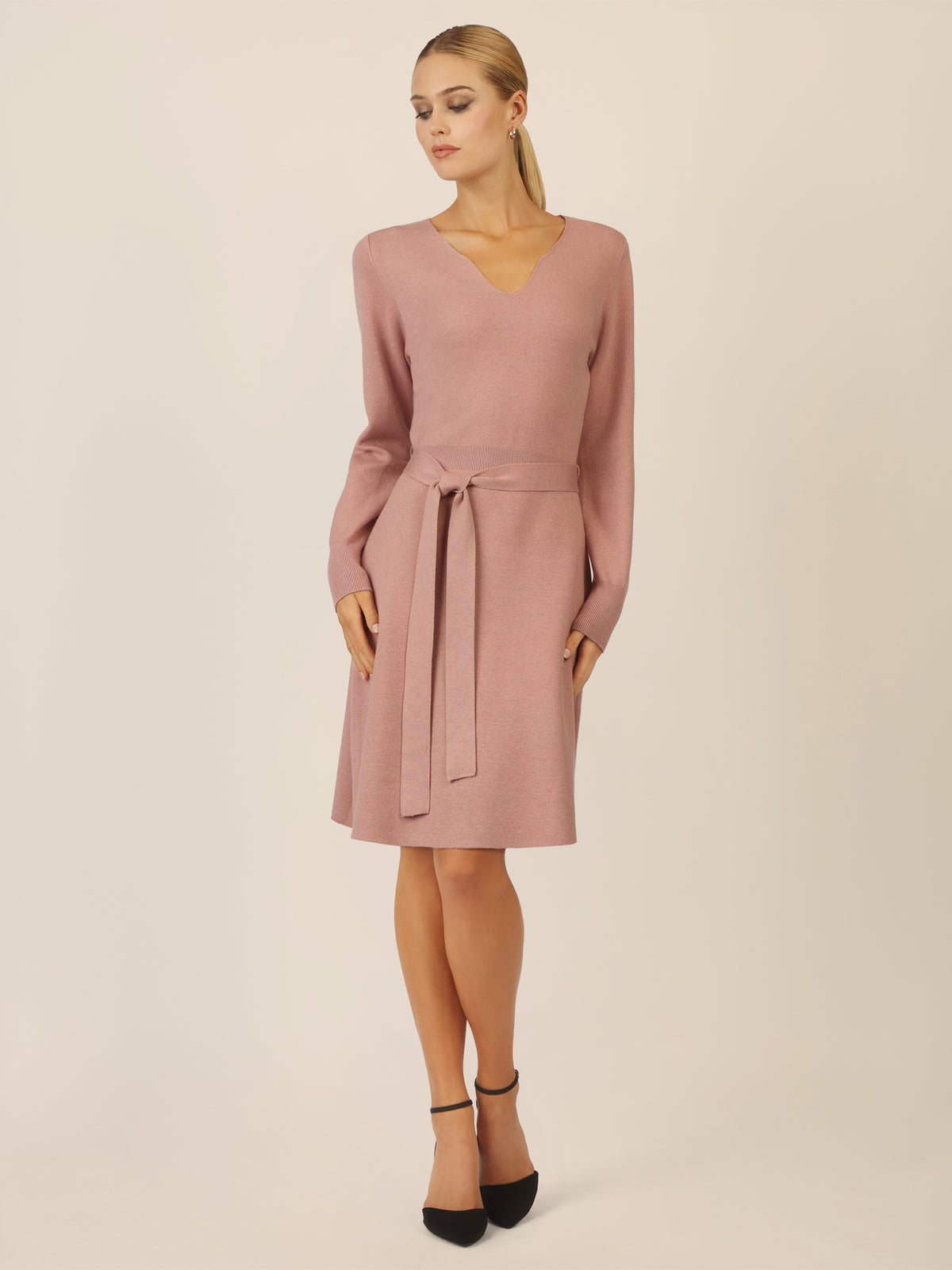 APART Strickkleid mit V-Ausschnitt | mauve