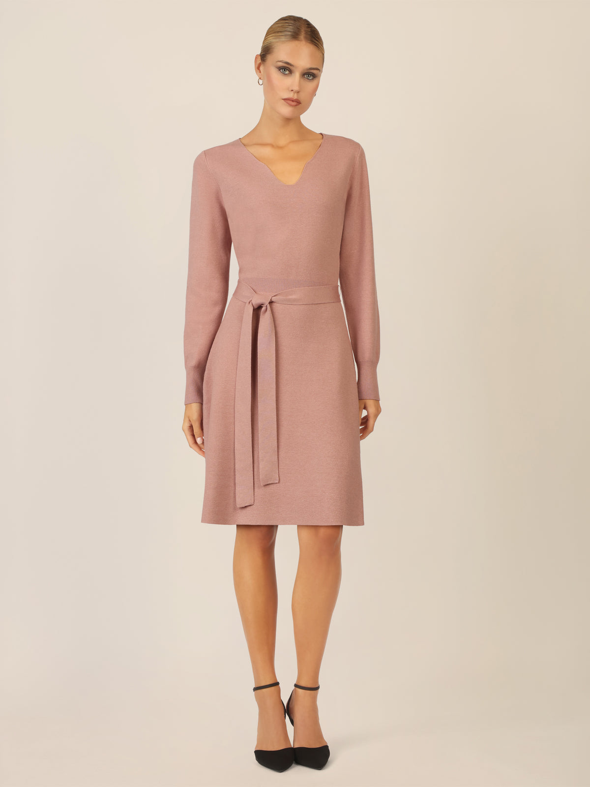 APART Strickkleid mit V-Ausschnitt | mauve