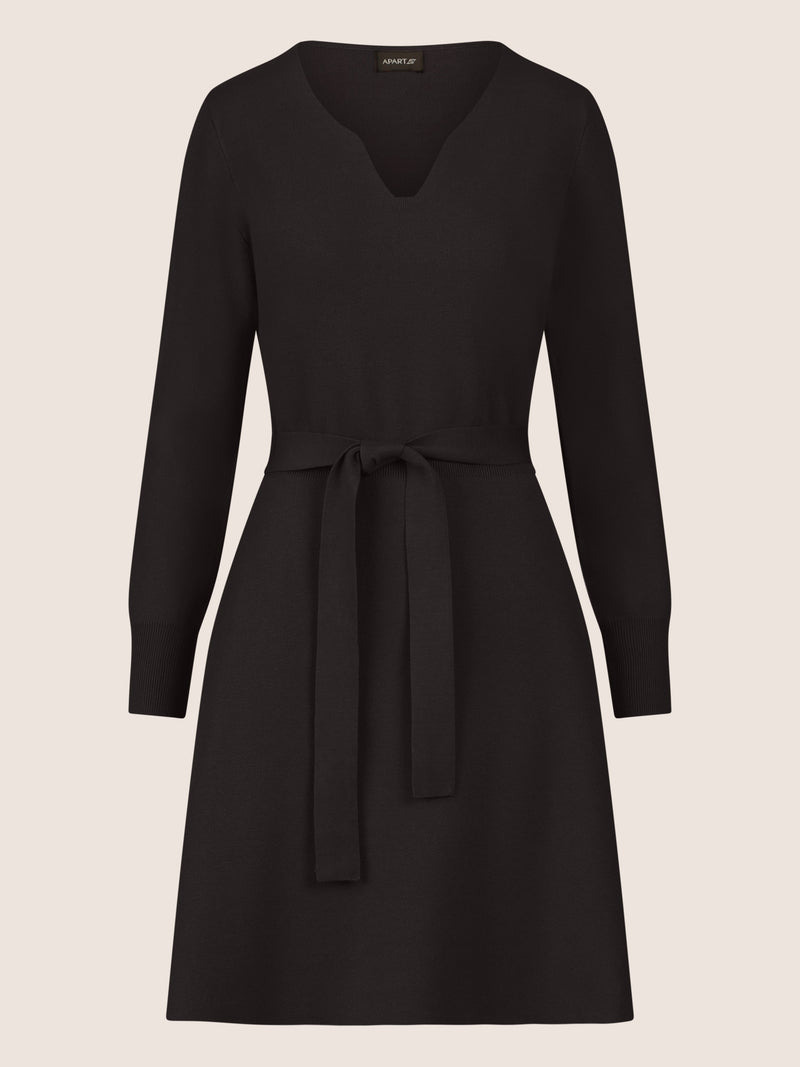 APART Strickkleid mit V-Ausschnitt | schwarz