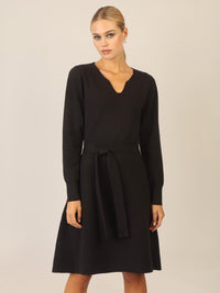 APART Strickkleid mit V-Ausschnitt | schwarz
