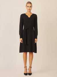 APART Strickkleid mit V-Ausschnitt | schwarz