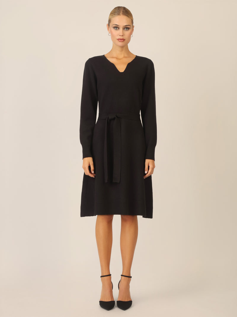APART Strickkleid mit V-Ausschnitt | schwarz