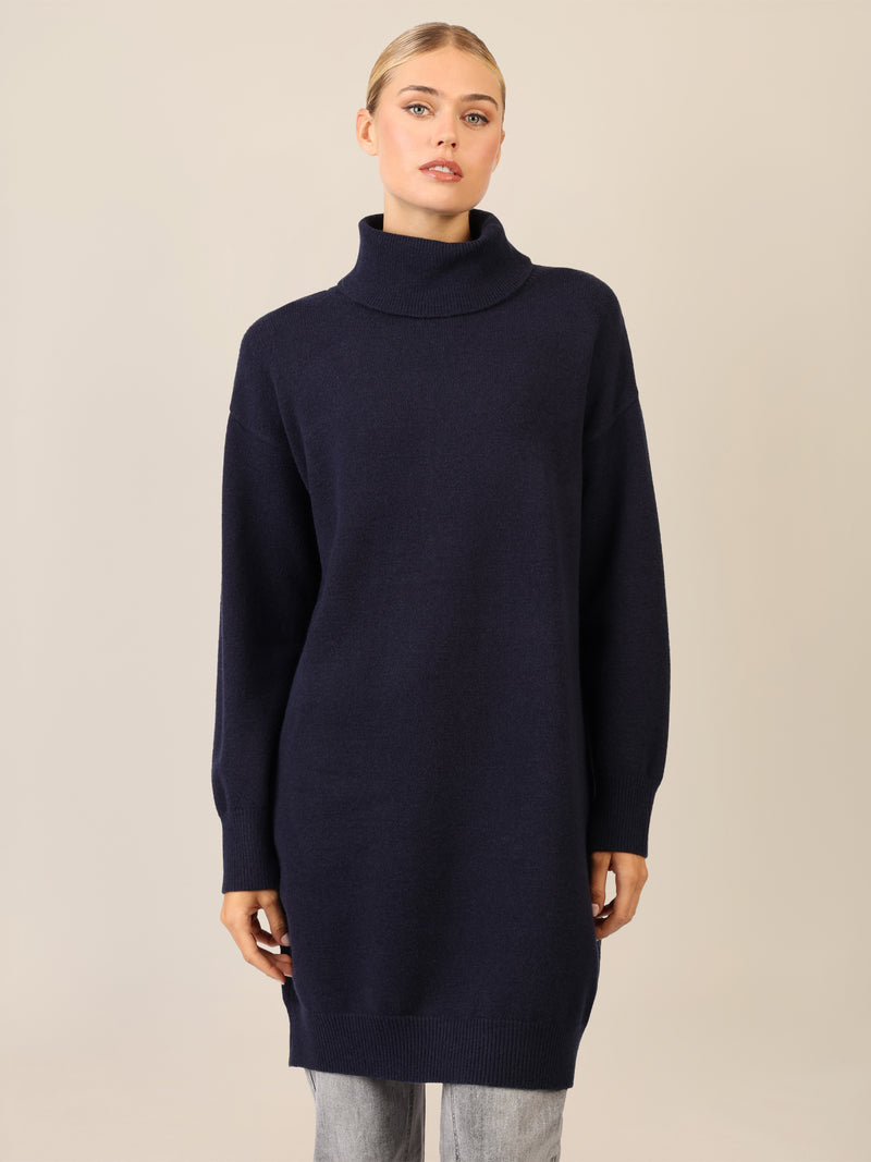 APART Overside Strickkleid mit überschnittene Schultern | nachtblau