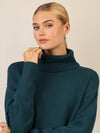 APART Overside Strickkleid mit überschnittene Schultern | dunkelgrün