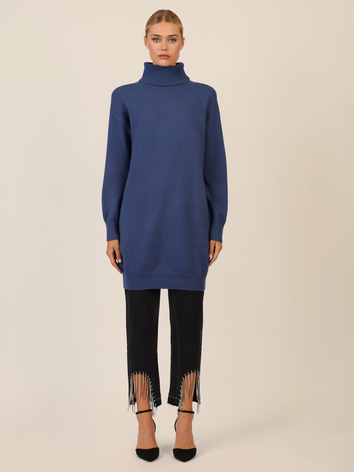 APART Overside Strickkleid mit überschnittene Schultern | mittelblau