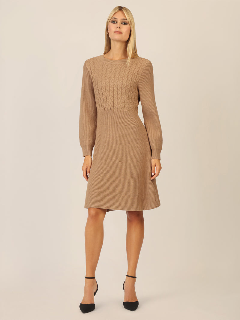 APART Strickkleid mit Zopfmuster | camel