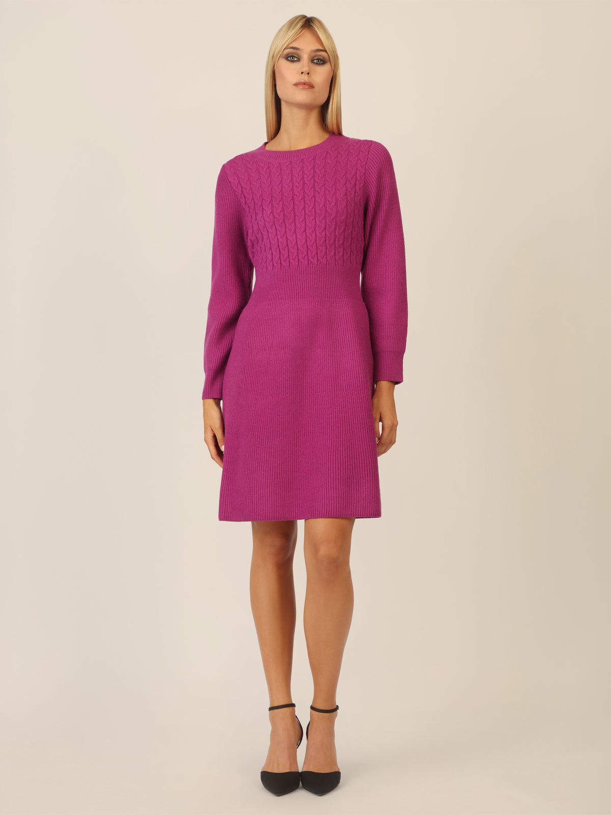 APART Strickkleid mit Zopfmuster | lila