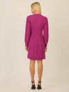 APART Strickkleid mit Zopfmuster und V-Ausschnitt | lila