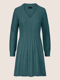 APART Strickkleid mit Zopfmuster und V-Ausschnitt | dunkelgrün