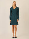 APART Strickkleid mit Zopfmuster und V-Ausschnitt | dunkelgrün